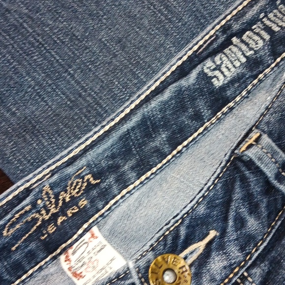 Silver Santorini Jeans. - Picture 6 of 9